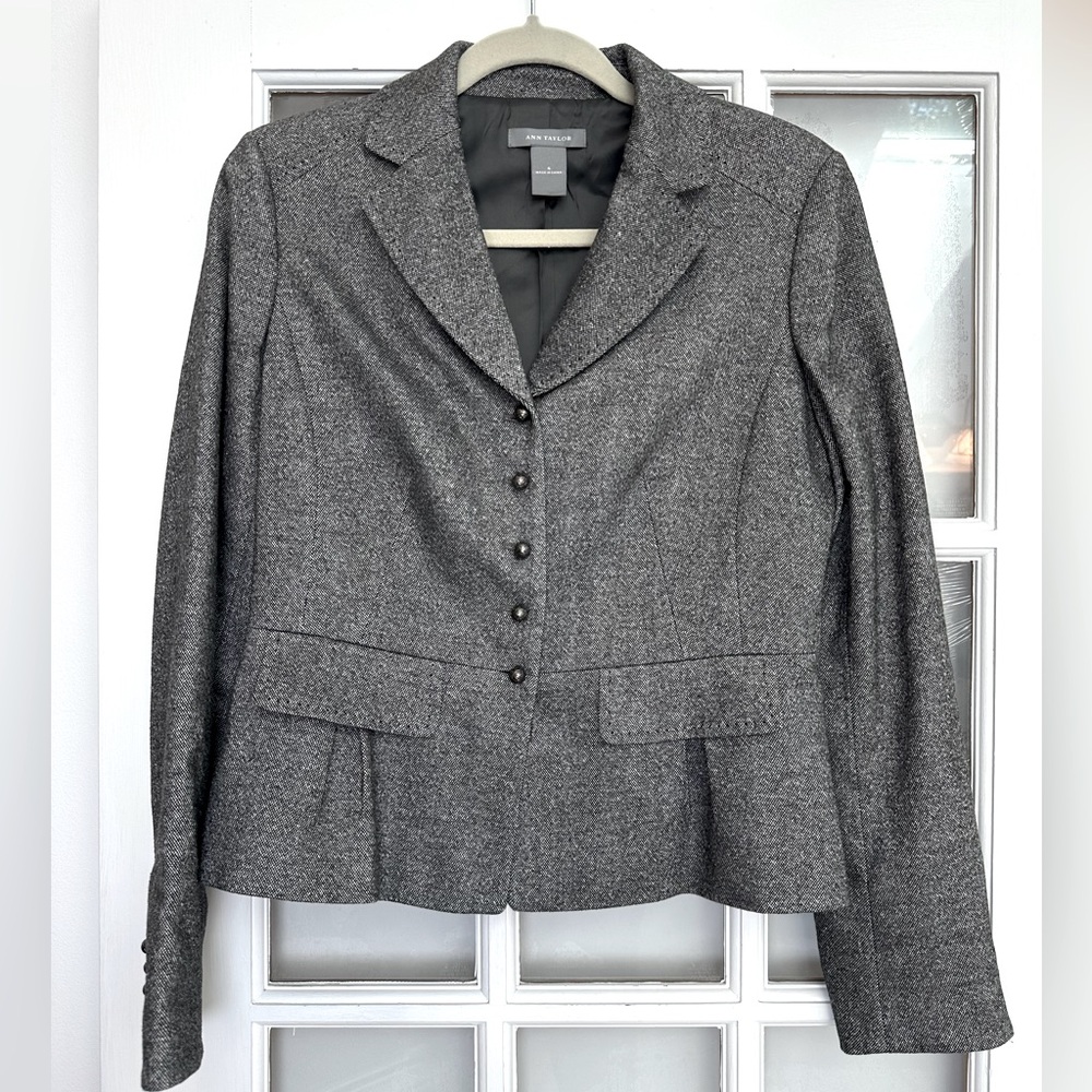 Ann Taylor Virgin Wool Gray Blazer Classic Tailored Jacket Size 4 Small S